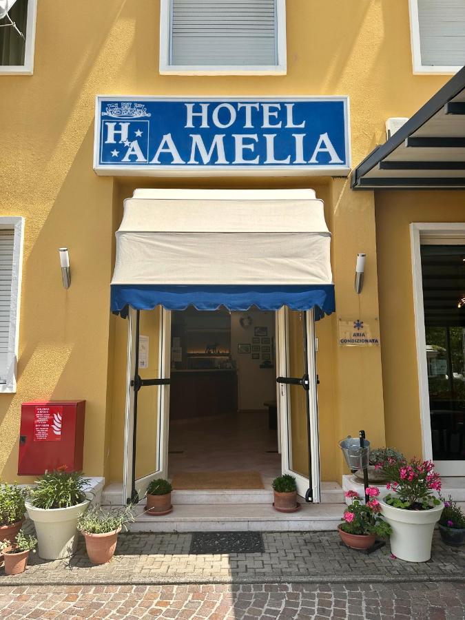 Hotel Amelia Fano Exterior foto